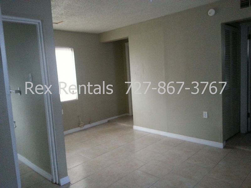 2nd image of 1211 1/2 29th St N