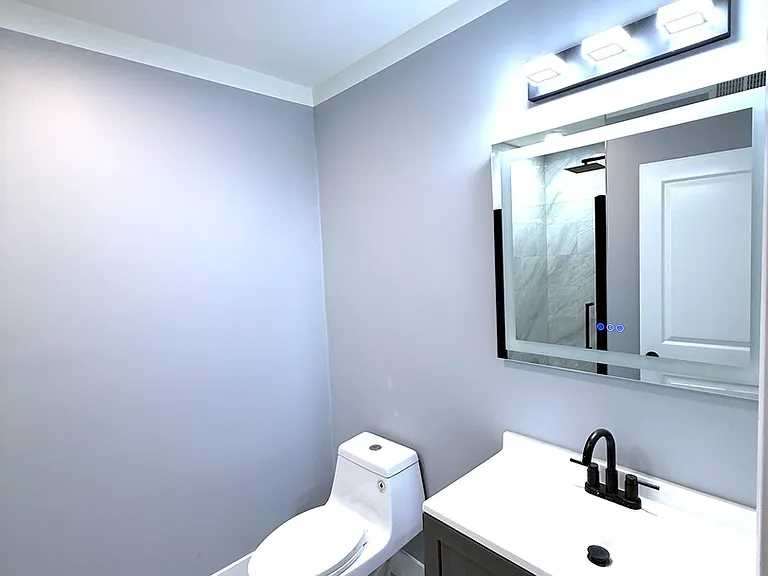 2233 S Spaulding Ave #2 — Photo 8