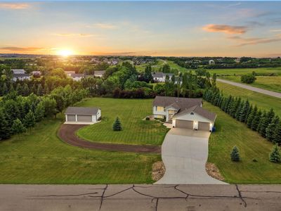 7020 Endicott Dr, Bismarck, ND, 58503