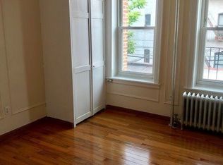 2417 41st St APT 2R, Astoria, NY 11103
