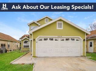 2325 Pebble Brook Rd, Kissimmee, FL 34741