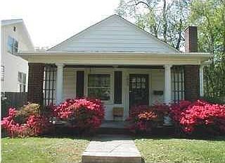 1st image of 1033 Ravenswood Dr