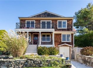 30 Carey Ln, Little Compton, RI 02837