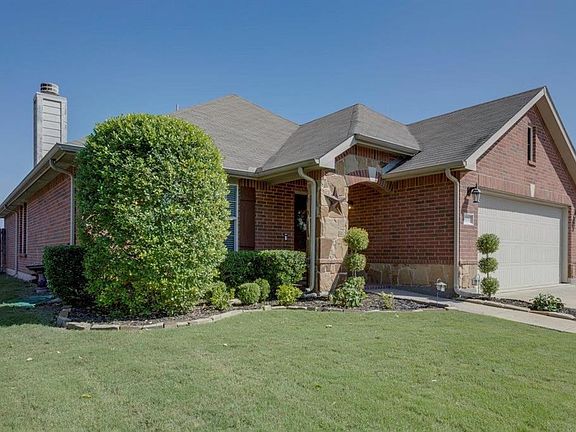 2nd image of 906 Windflower Dr