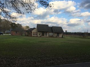 39364 Hess Rd, Denham Springs, LA 70706
