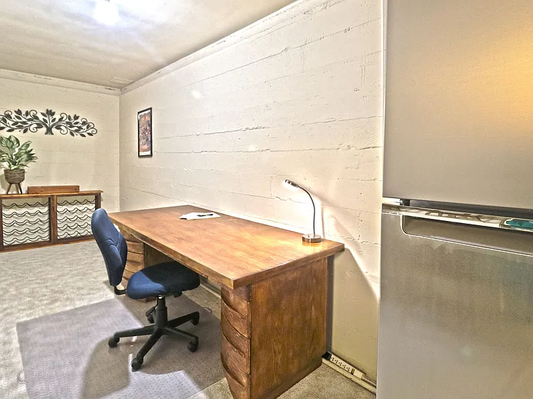 2051 Melrose St #1 — Photo 8