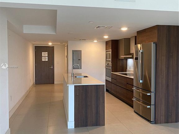 2nd image of 9261 E Bay Harbor Dr Unit 302