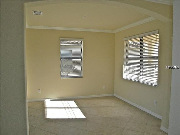 3rd image of 13157 Famiglia Dr