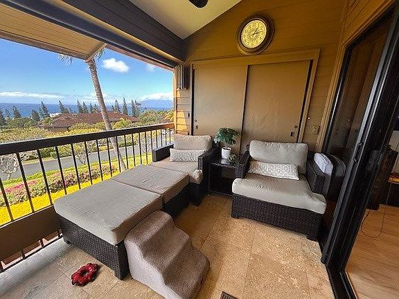 2nd image of 50 Puu Anoano St APT 3906