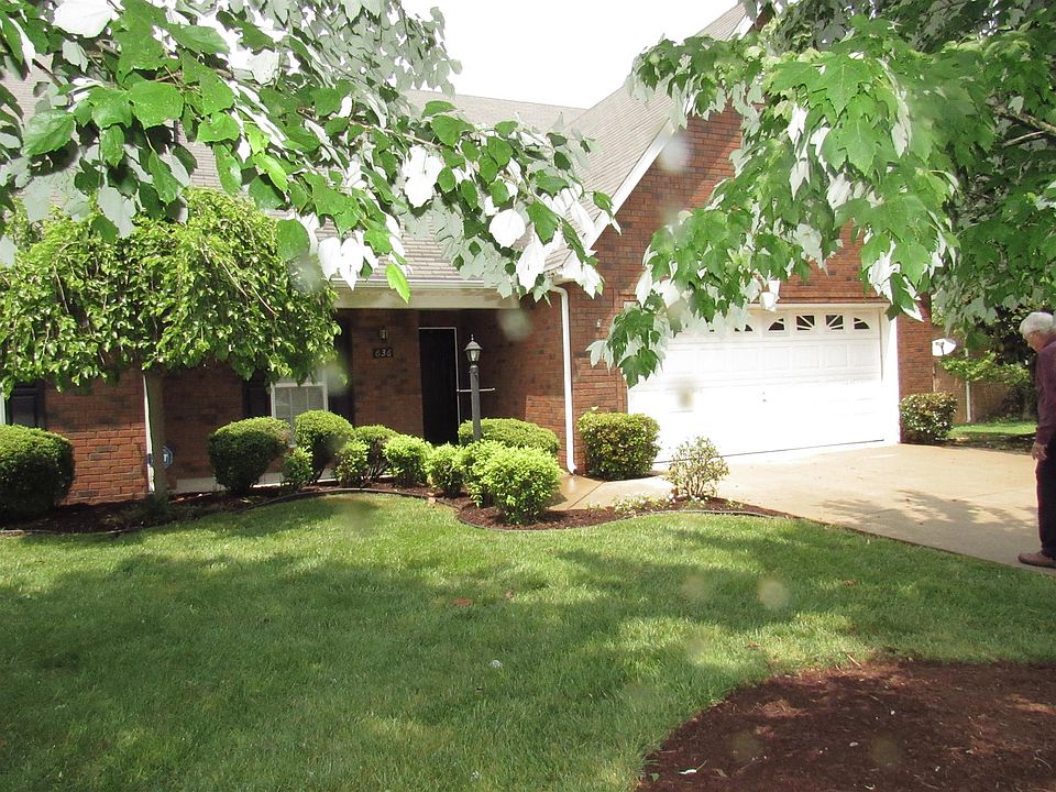 1st image of 636 Stonetrace Dr