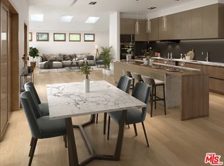 3936 Farley Ct, Studio City, CA 91604
