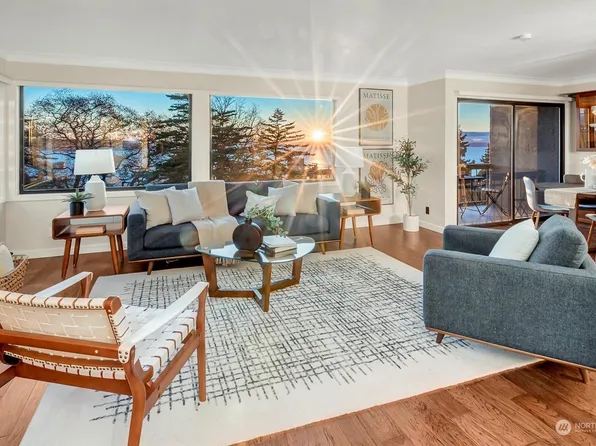 654 W Olympic Place #503, Seattle, WA 98119