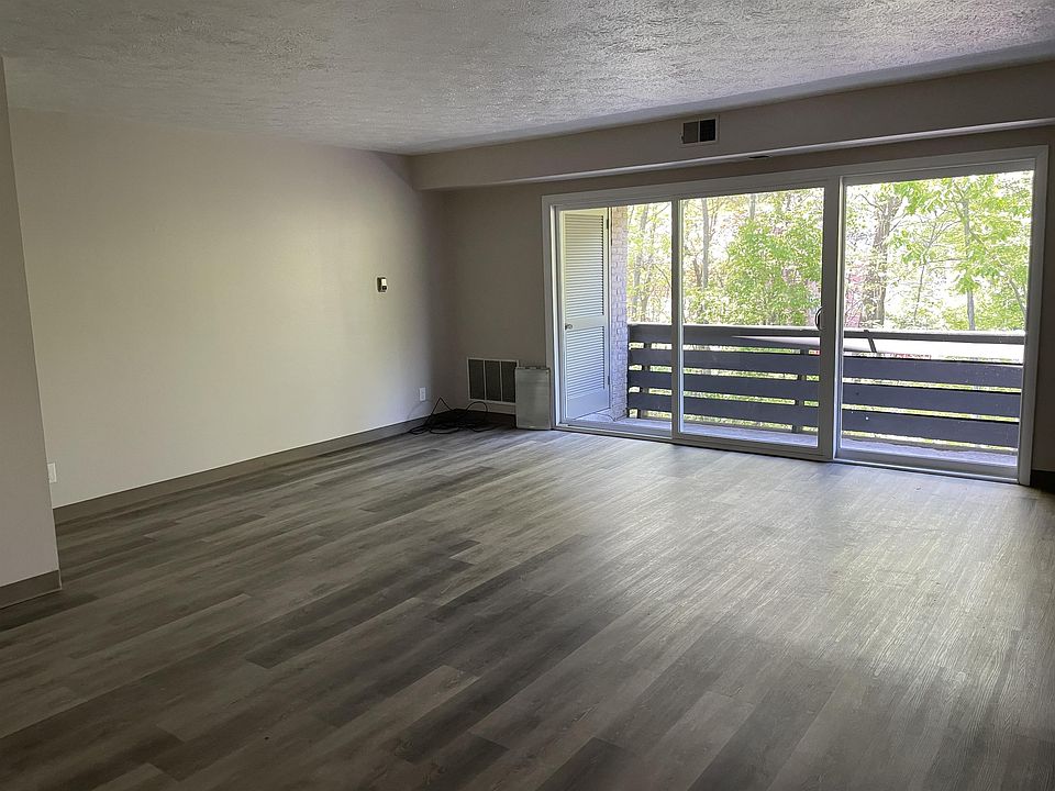 1st image of 100 Penn Pleasant Dr #9