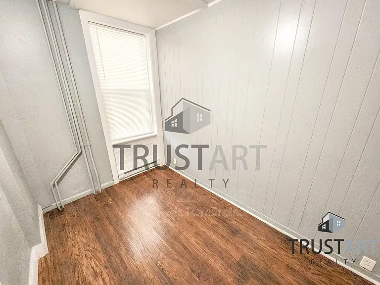 1347 Sellers St #1F — Photo 7