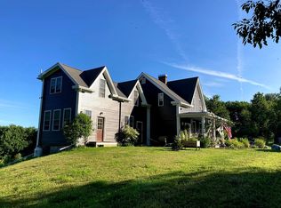 1775 Western Rdg, Palermo, ME 04354