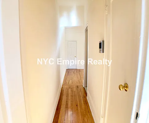 Rented by NYC Empire Realty Inc | media 13