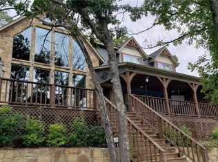 113 Hilltop Dr, Gainesville, TX 76240