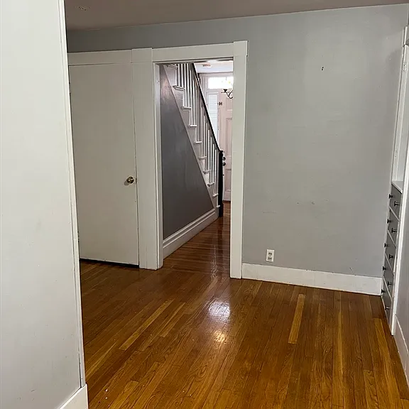 25 Franklin St #25 — Photo 8
