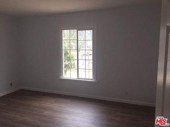 3rd image of 7500 Winnetka Ave