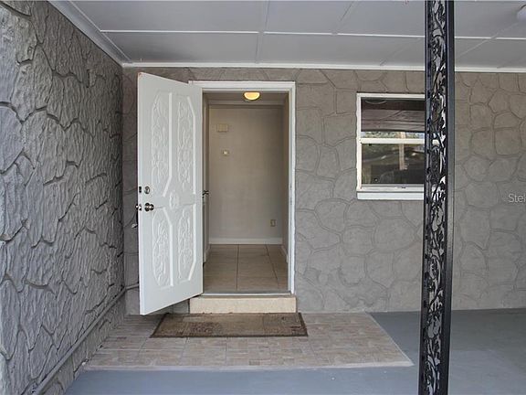 3rd image of 6808 N Coolidge Ave