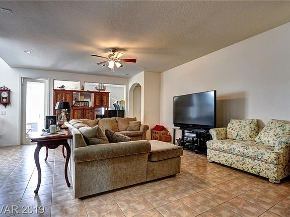 3rd image of 127 Yerba Santa St