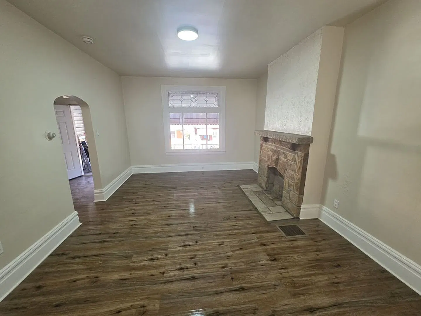 Comfortable 3BR Home in Pittsburgh, Section 8 Considered!! — Photo 4