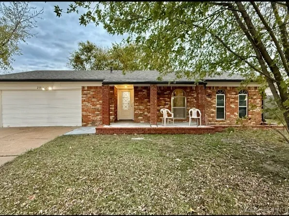 2511 S 121st East Ave, Tulsa, OK 74129