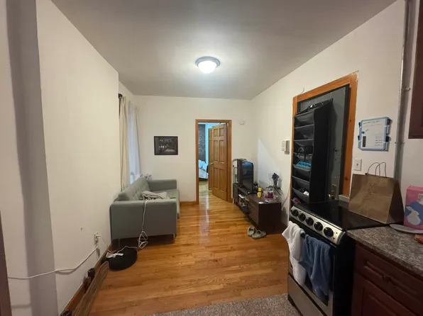 530 East 13th Street image 1 of 10