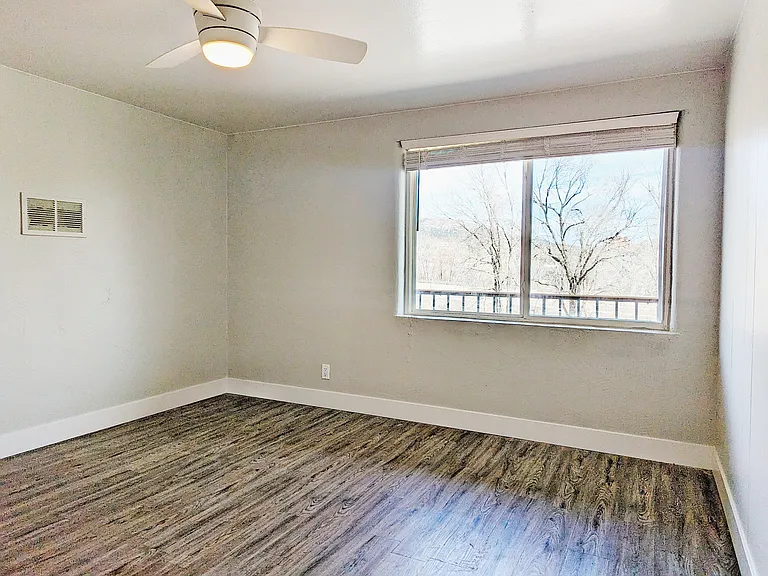3737 Red Canon Ave #7 — Photo 32