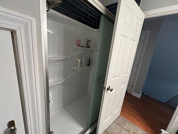 2nd image of 95 King Arthur Dr