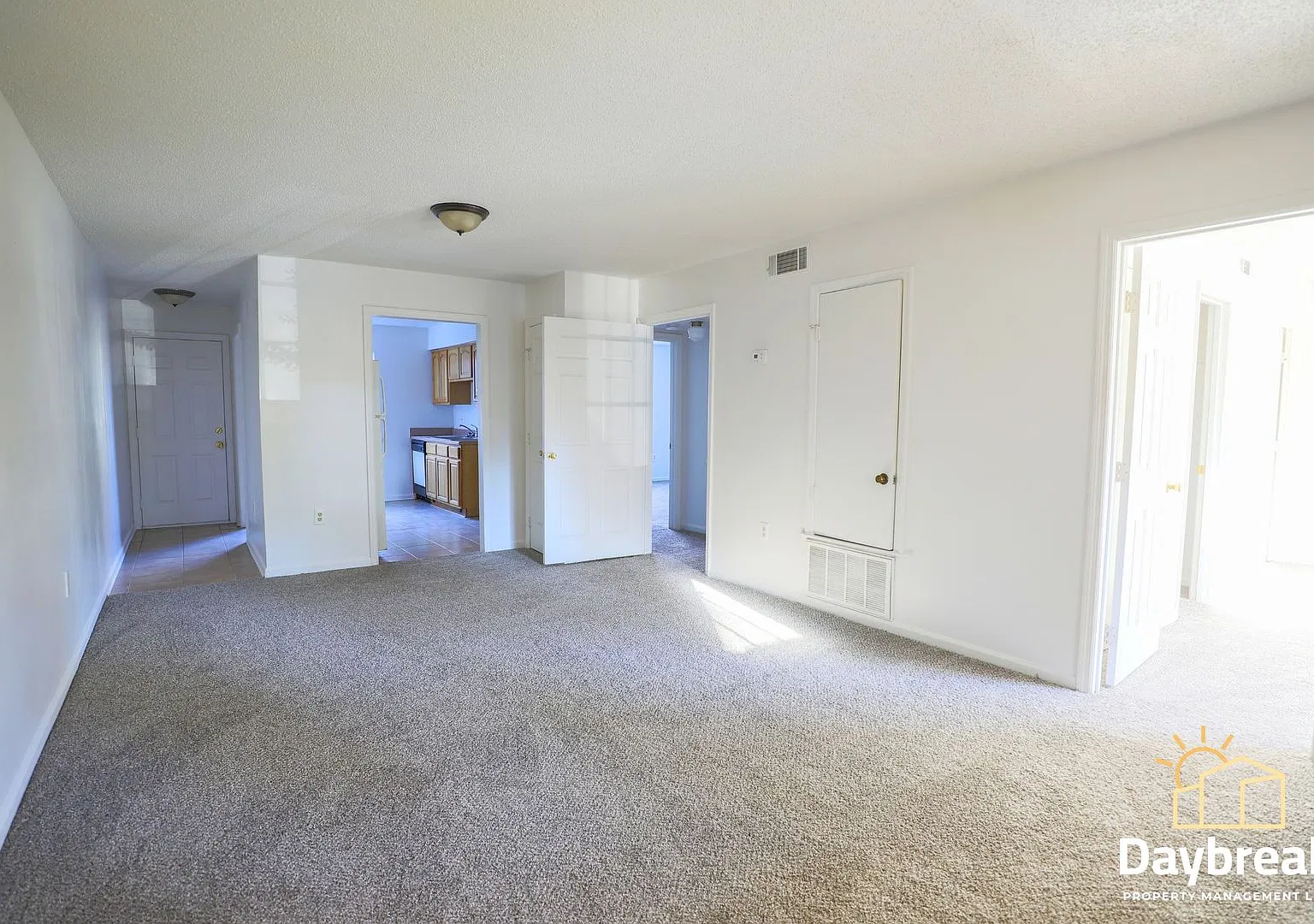 2 Bedroom, 1 Bathroom Upstairs Unit w/ Private Parking - Available 6/22/25 — Photo 3