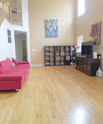 2nd image of 8054 Orchard Cmns W
