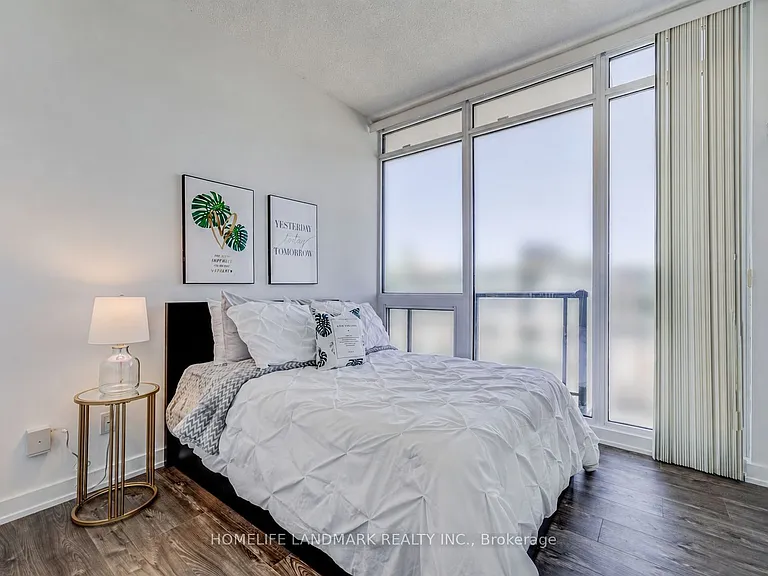 72 Esther Shiner Blvd #706 — Photo 6
