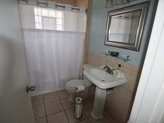 3rd image of 305 Village Dr