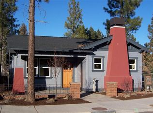 2666 NW Crossing Dr, Bend, OR 97701