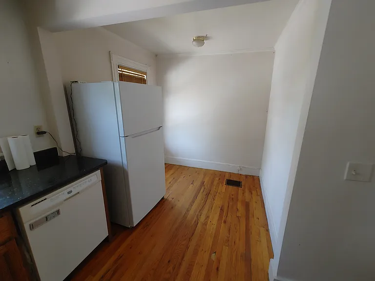 39 Rutgers St #3 — Photo 15