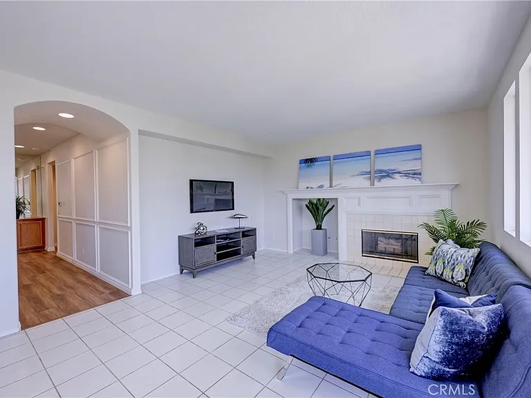 20340 Channing Ln — Photo 12