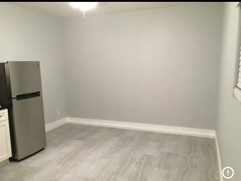 28055 Harvey Ave — Photo 2