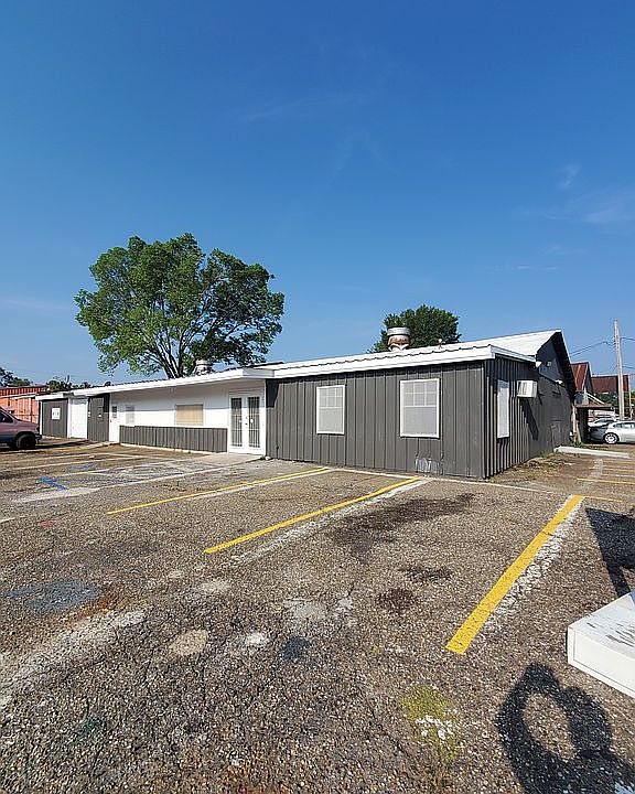 1st image of 2500 Fulton St