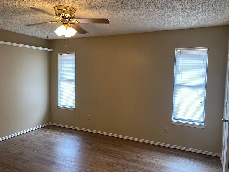 9303 Flint Ave — Photo 18