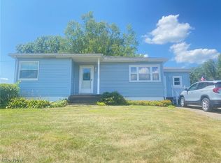 330 Overlook Dr, Wintersville, OH 43953