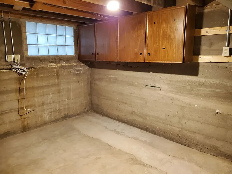 319 Cottonwood Ave — Photo 27
