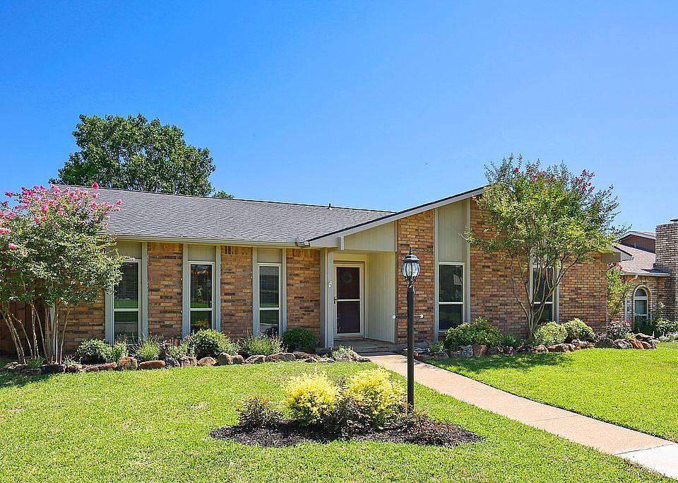 1st image of 4916 Roberts Dr