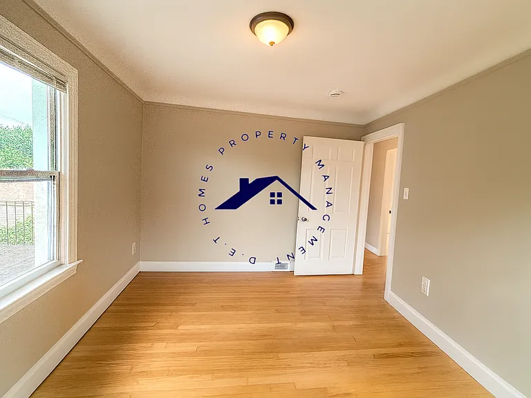 17315 Ohio St — Photo 17