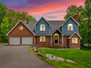 60 Wildcat Road, Burlington, CT 06013