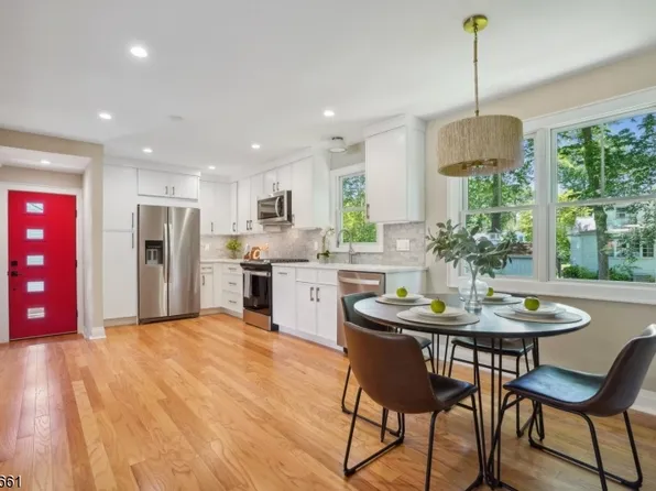 32 Waverly Ave, Springfield Twp., NJ 07081