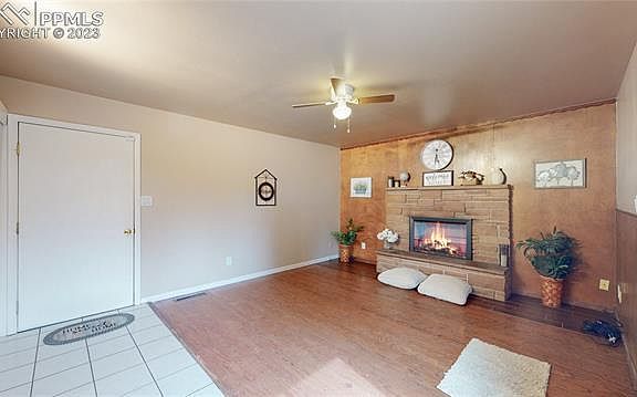 5th image of 431 Edgewood Dr