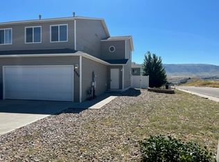 6965 Umpqua River Rd, Casper, WY 82604