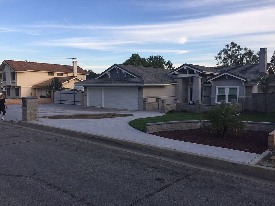 1st image of 8041 Gardenia Ave