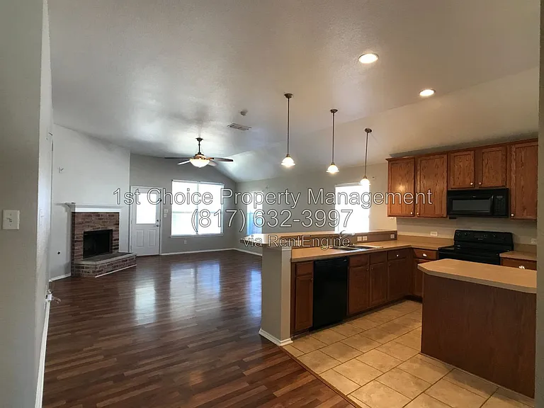 13213 Fencerow Rd — Photo 7